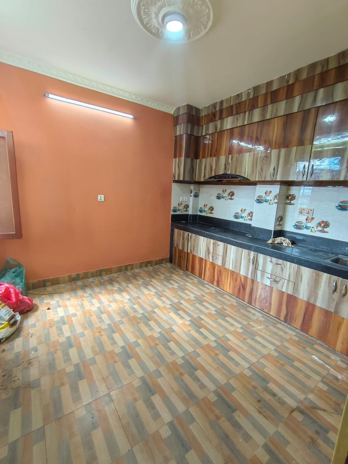 2bhk flat on rent
